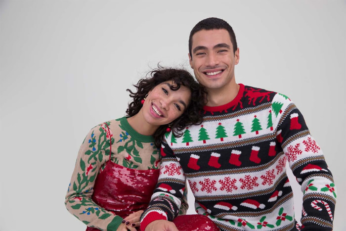 christmas_sweaters_outlet_2_CM