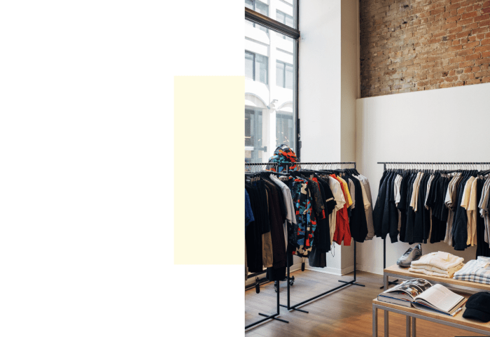 Designer Outlet: Stark reduzierte Ware von Top Marken kaufen