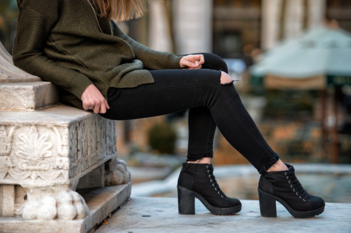 hohe Winterschuhe