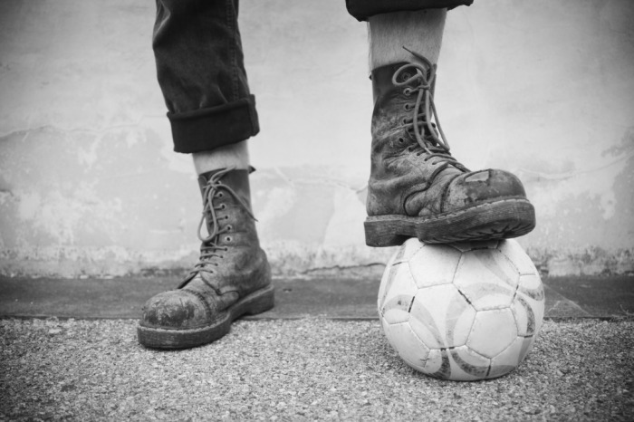 homme portant des boots