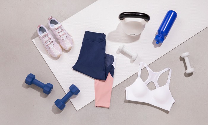 outfit deportivo entrenamiento fuerza